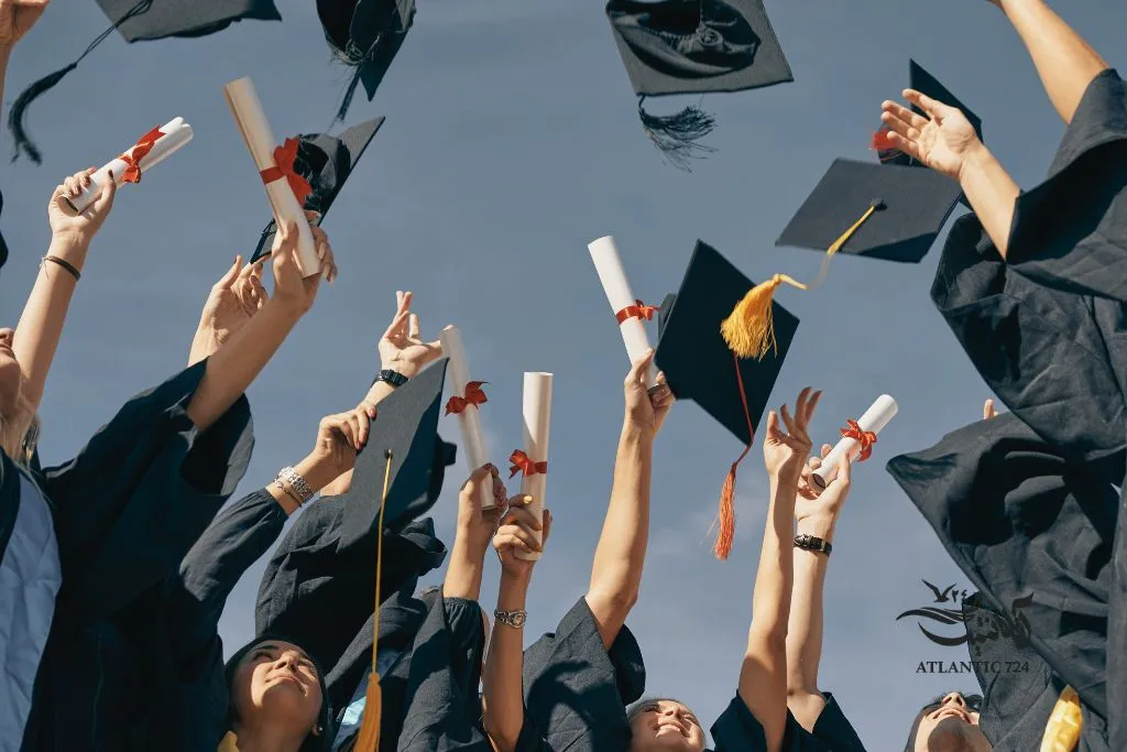 immigration-pnp-manitoba-international-education-stream-01-1024x683